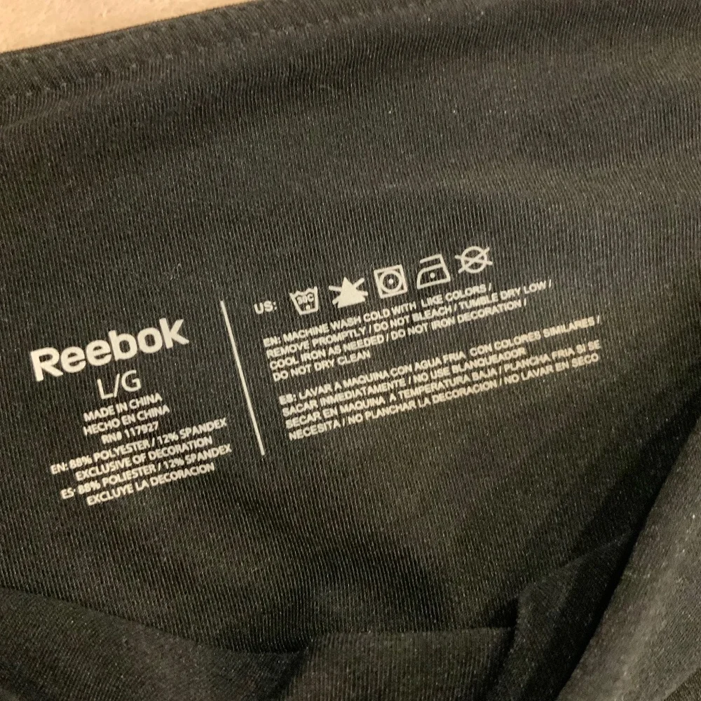 Reebok Black L leggings Active  Workout Adventure Travel Minimalist Normcore Gym